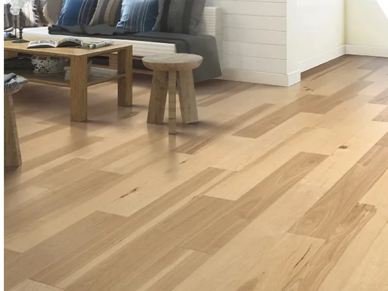 light-hardwood-flooring-in-modern-living-room-format.500x500